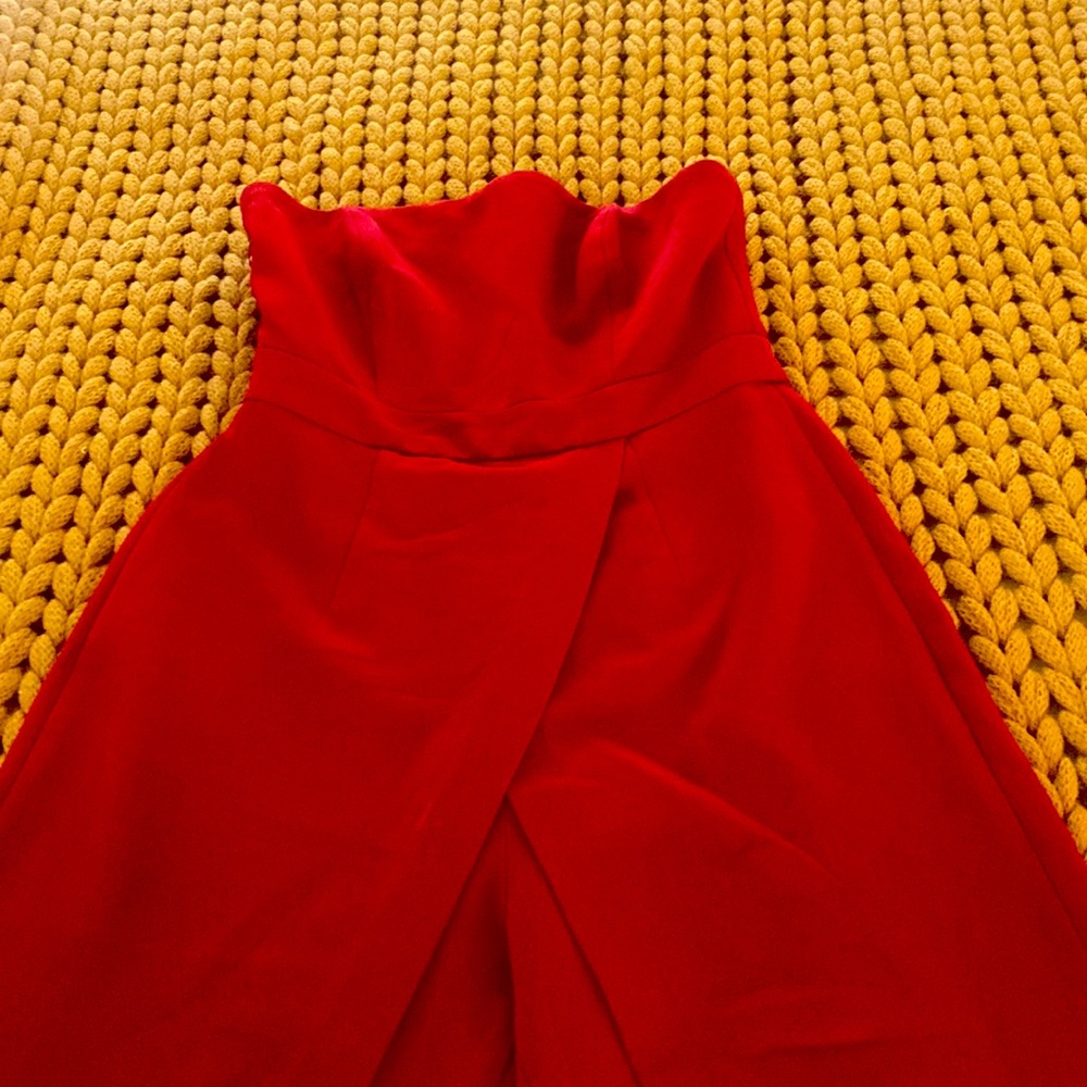 00P detailed red pleat jumpsuit